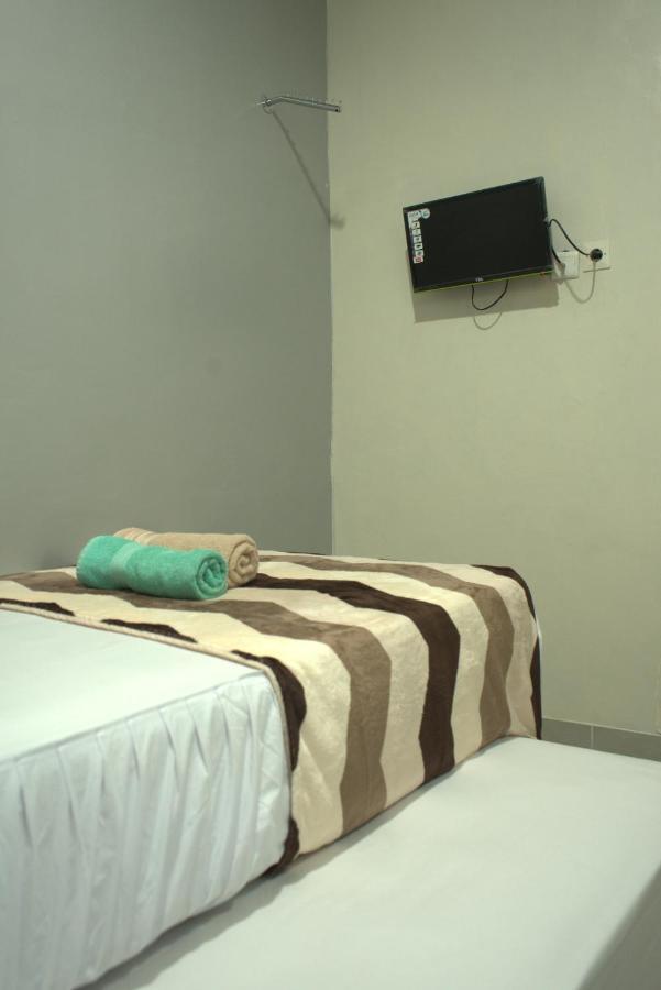 Argya Guesthouse ジョグジャカルタ エクステリア 写真