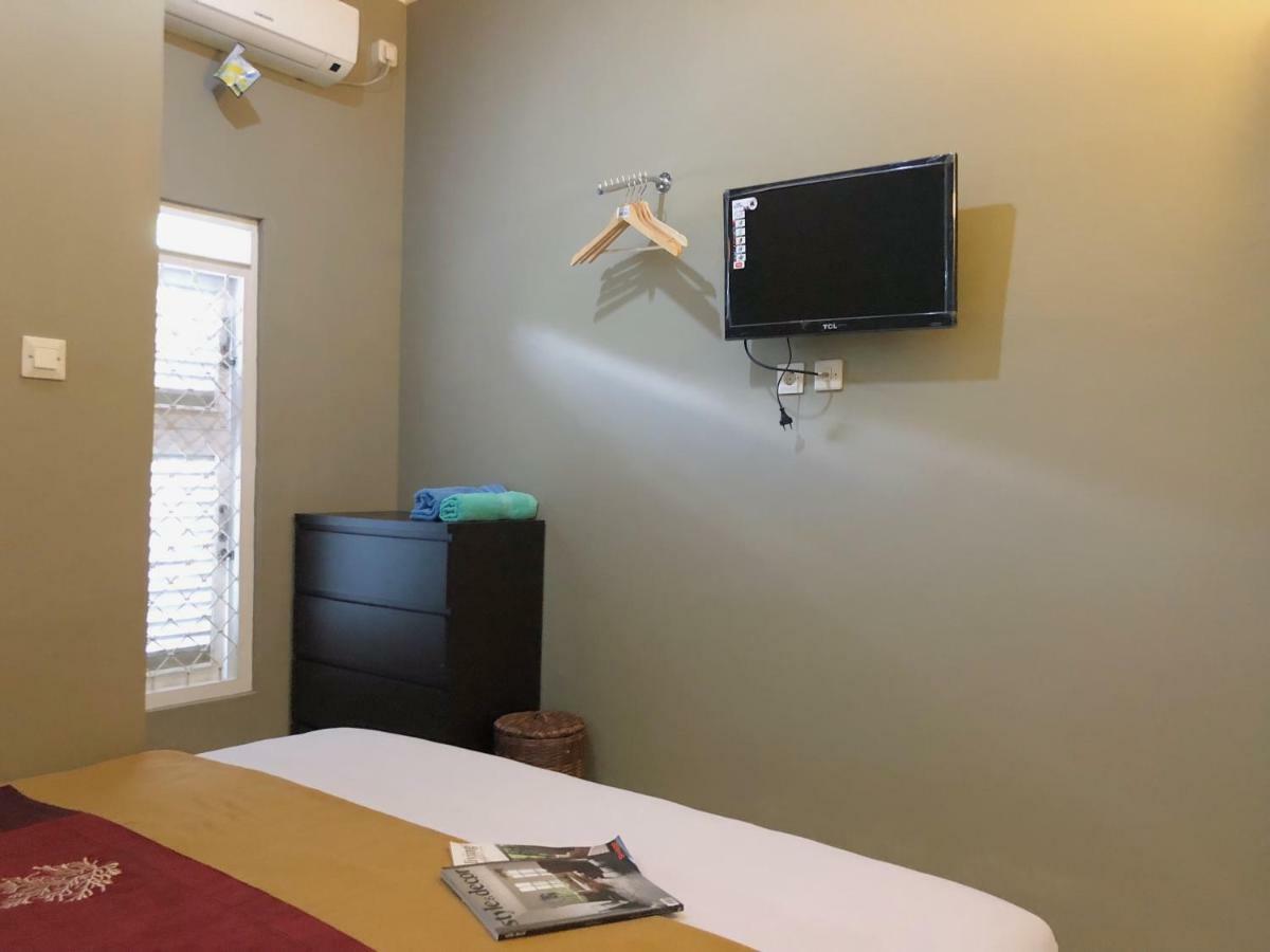 Argya Guesthouse ジョグジャカルタ エクステリア 写真
